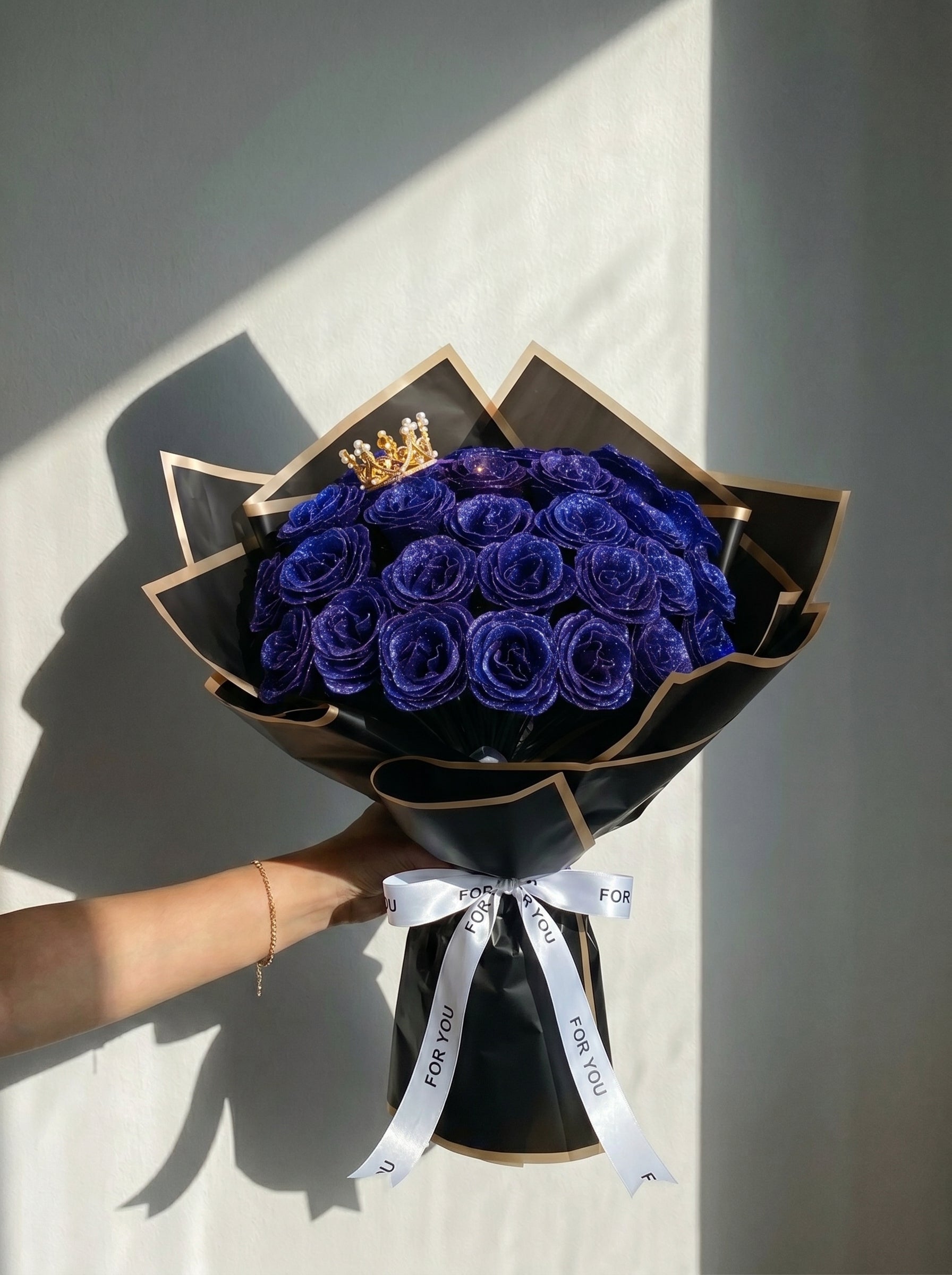 Imperial Rose Crown Bouquet