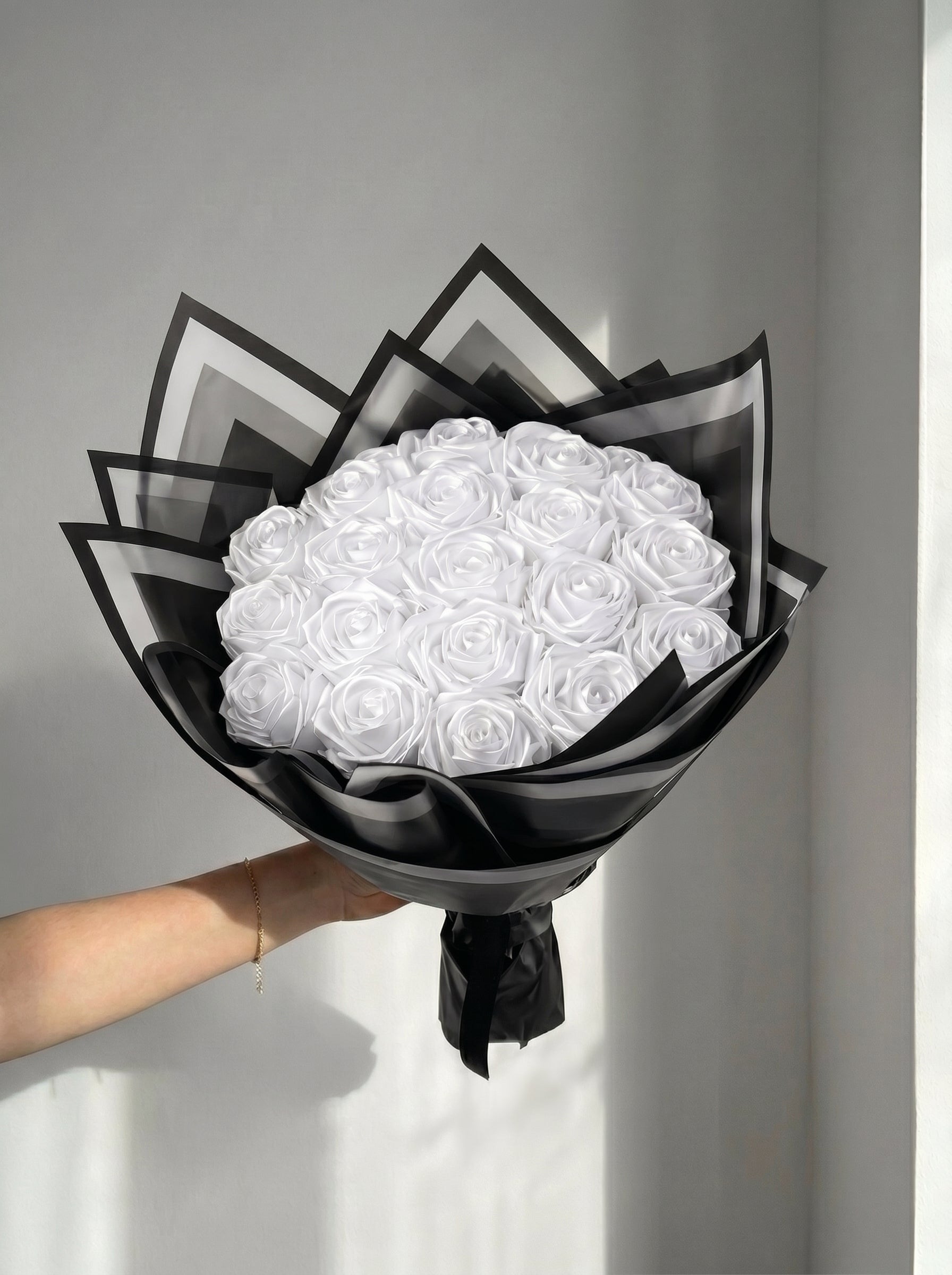 Classic White & Black Bouquet