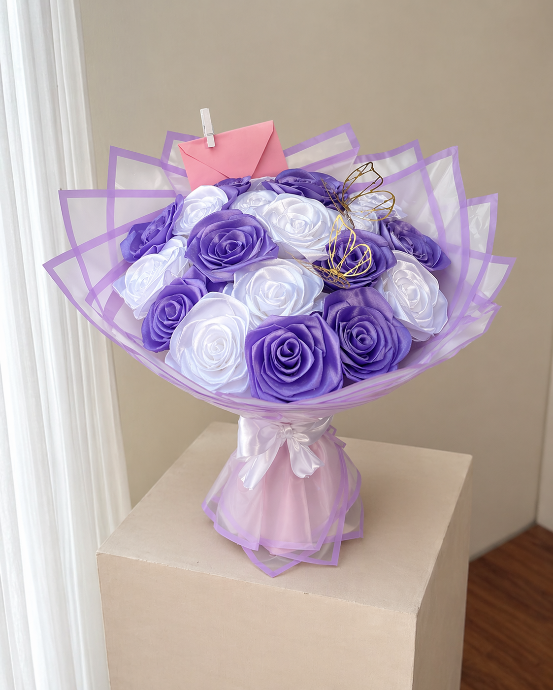 Velvet Ivory Rose Bouquet